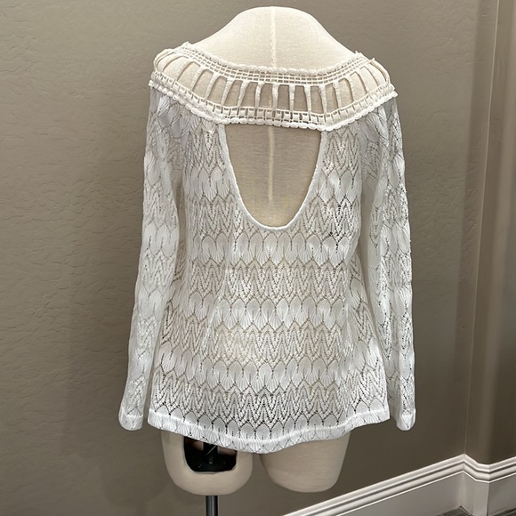 Love Long Sleeve Lace Top/Coverup - Picture 2 of 3